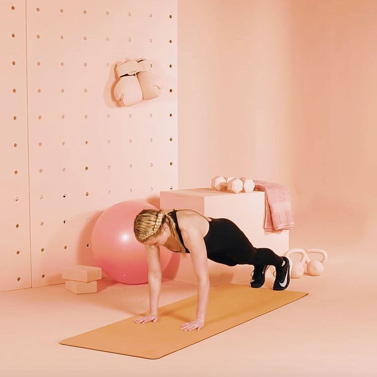 How To Do Burpees The Right Way, According To Trainers