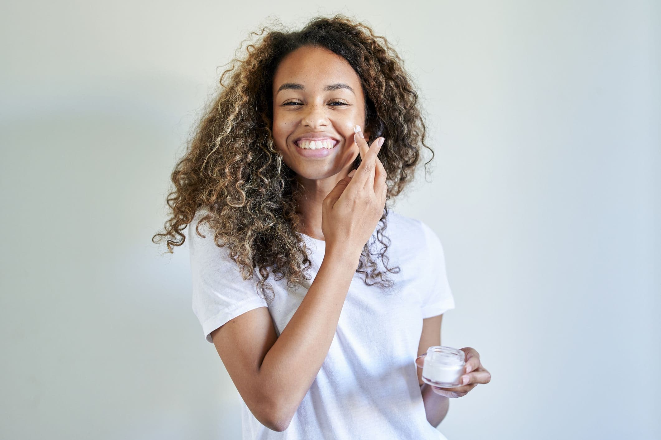 How To Get Rid Of Dry Skin Patches On Your Face, According To Dermatologists