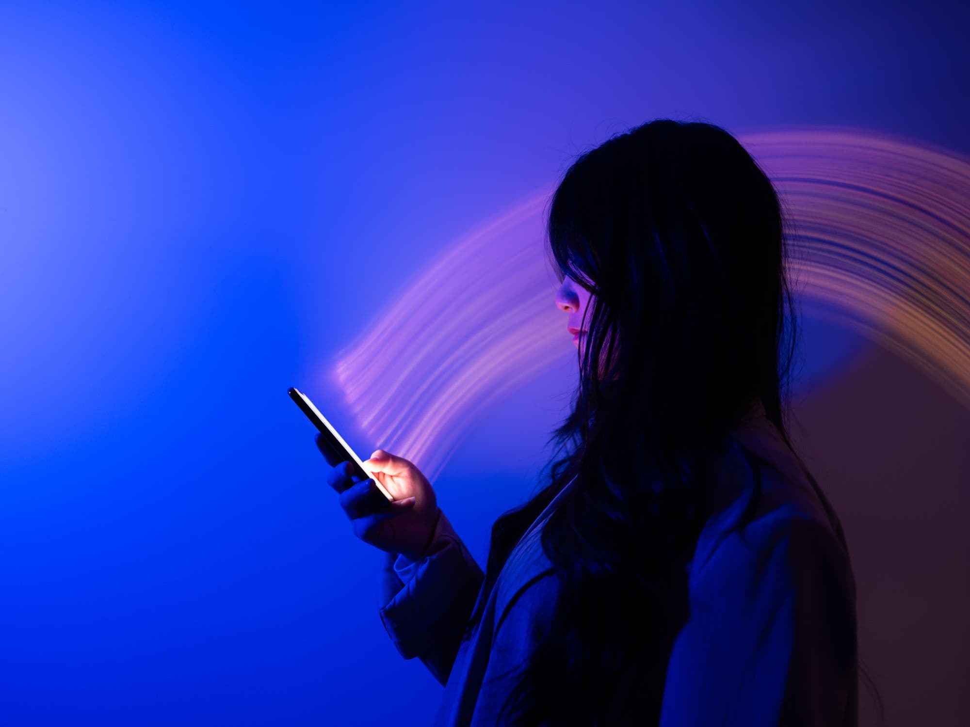 How To Prevent Tech Neck And Fix Your Posture For Good, According To Experts