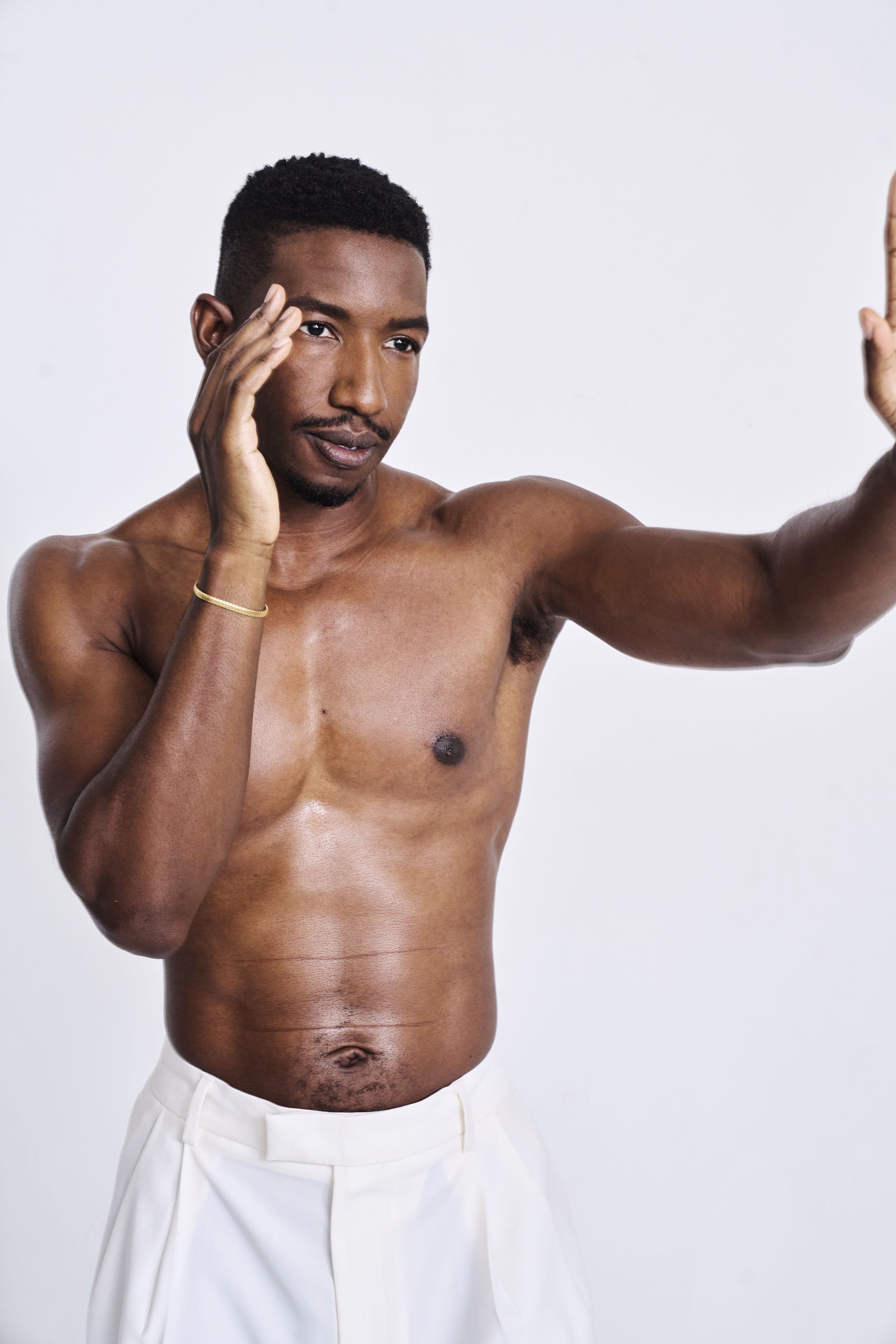 In  Kinds of Kindness, Mamoudou Athie Isn't Afraid to Risk It All