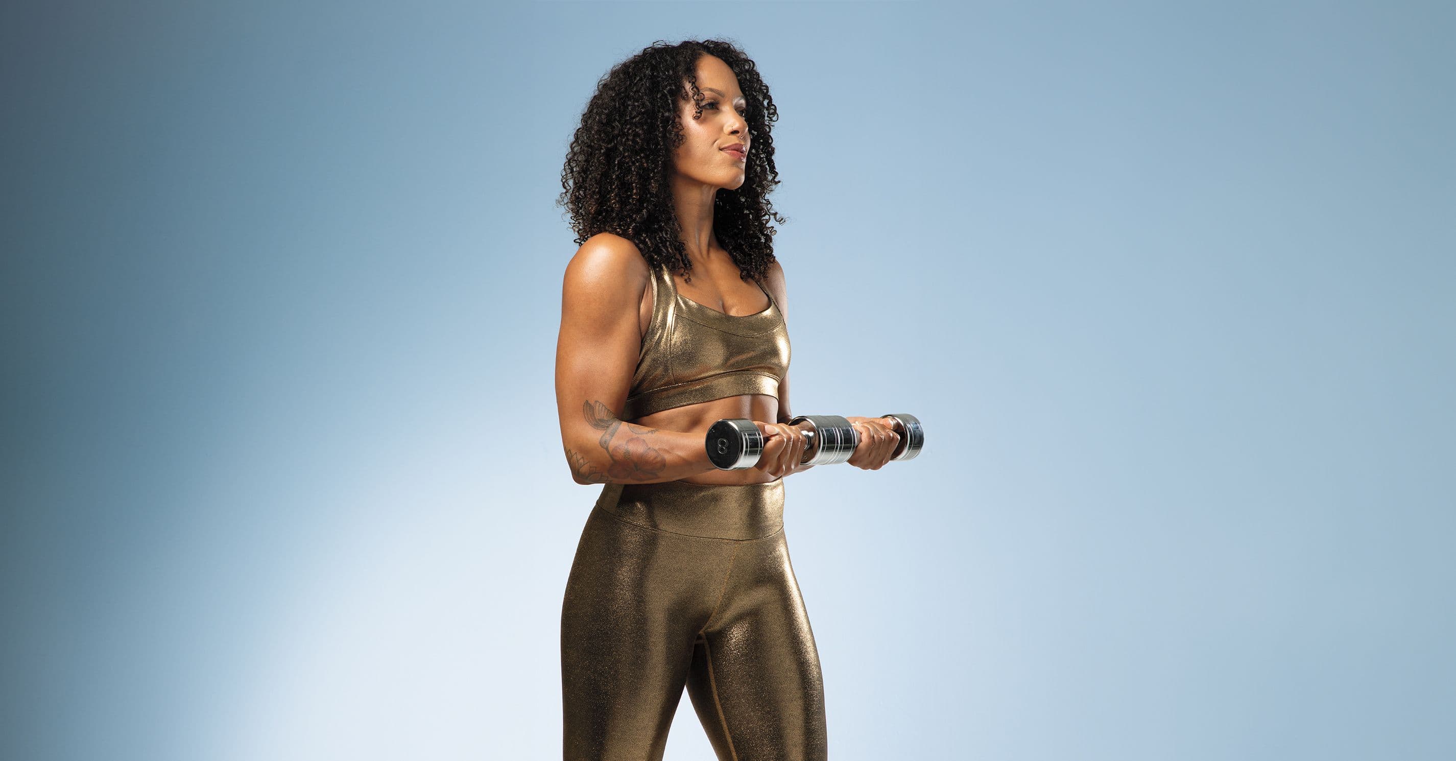 How To Find The Right Dumbbell Weight For Your Fitness Goals, According To A Personal Trainer
