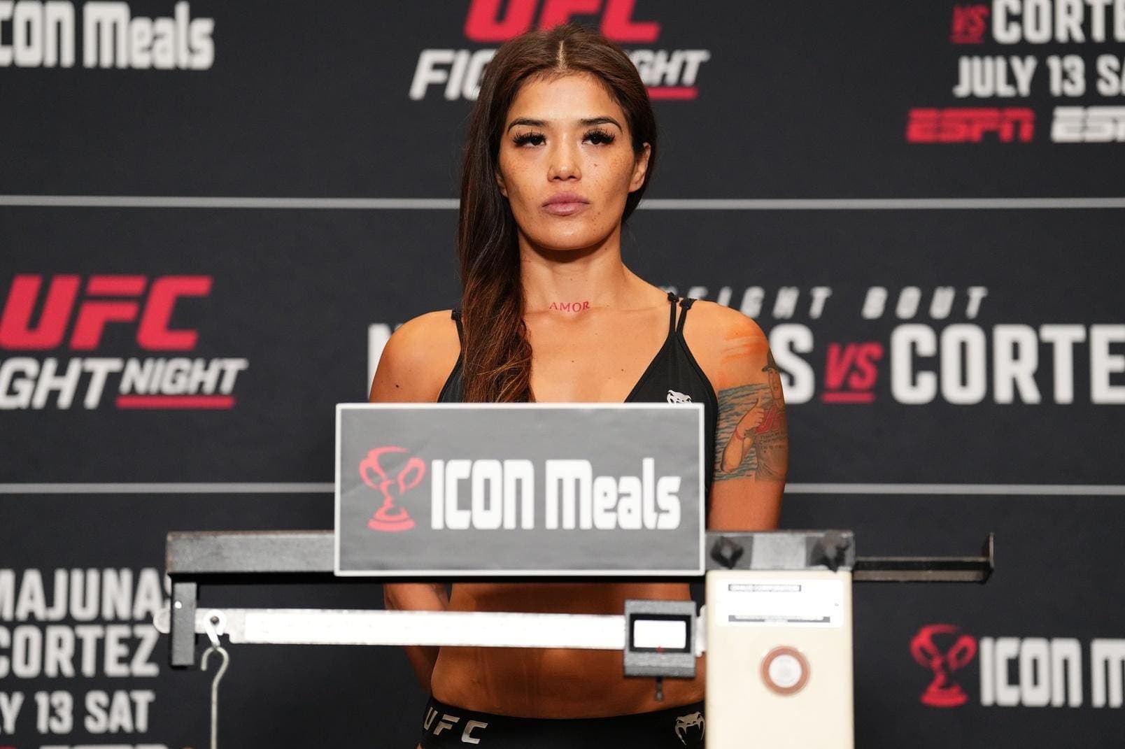 Rose Namajunas’ Opponent Takes Extreme Measures To Make Weight
