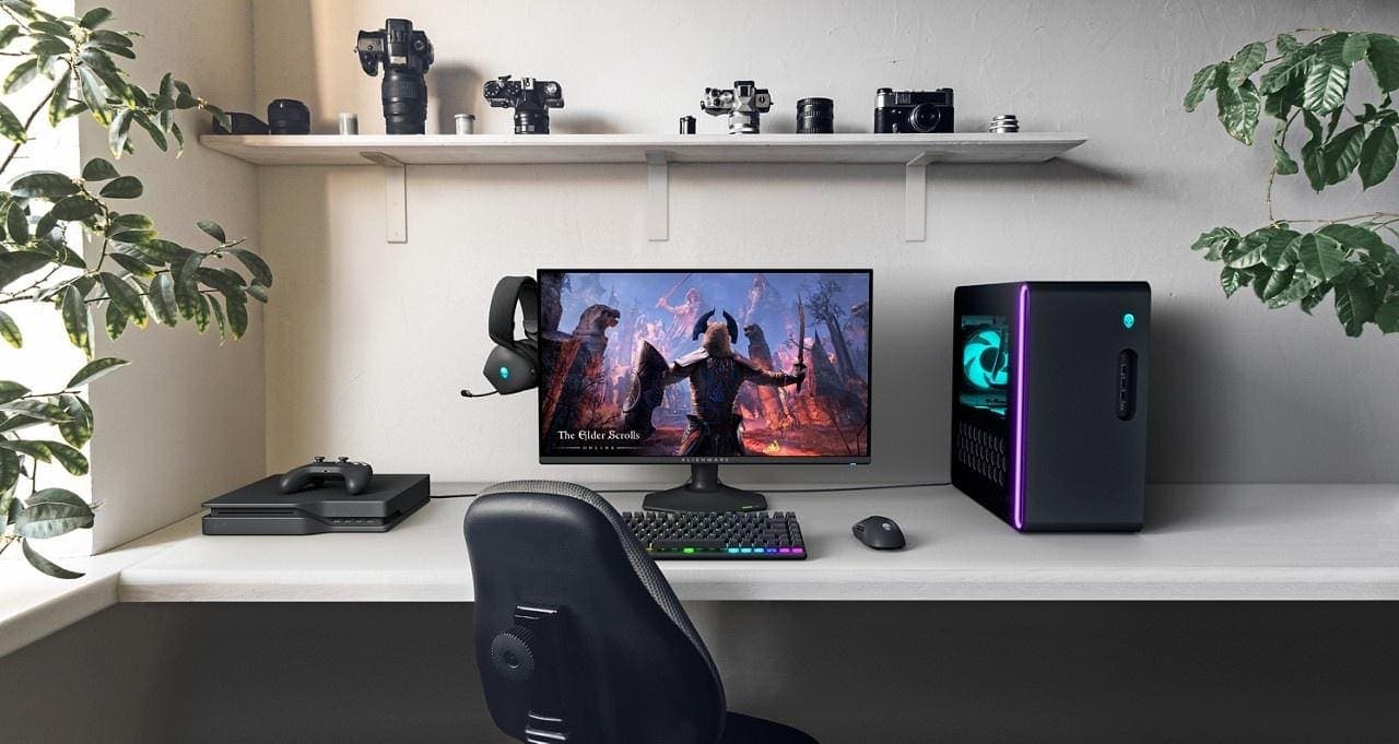 Alienware’s 4K Dual-Resolution Monitor Solves A Frustrating Problem
