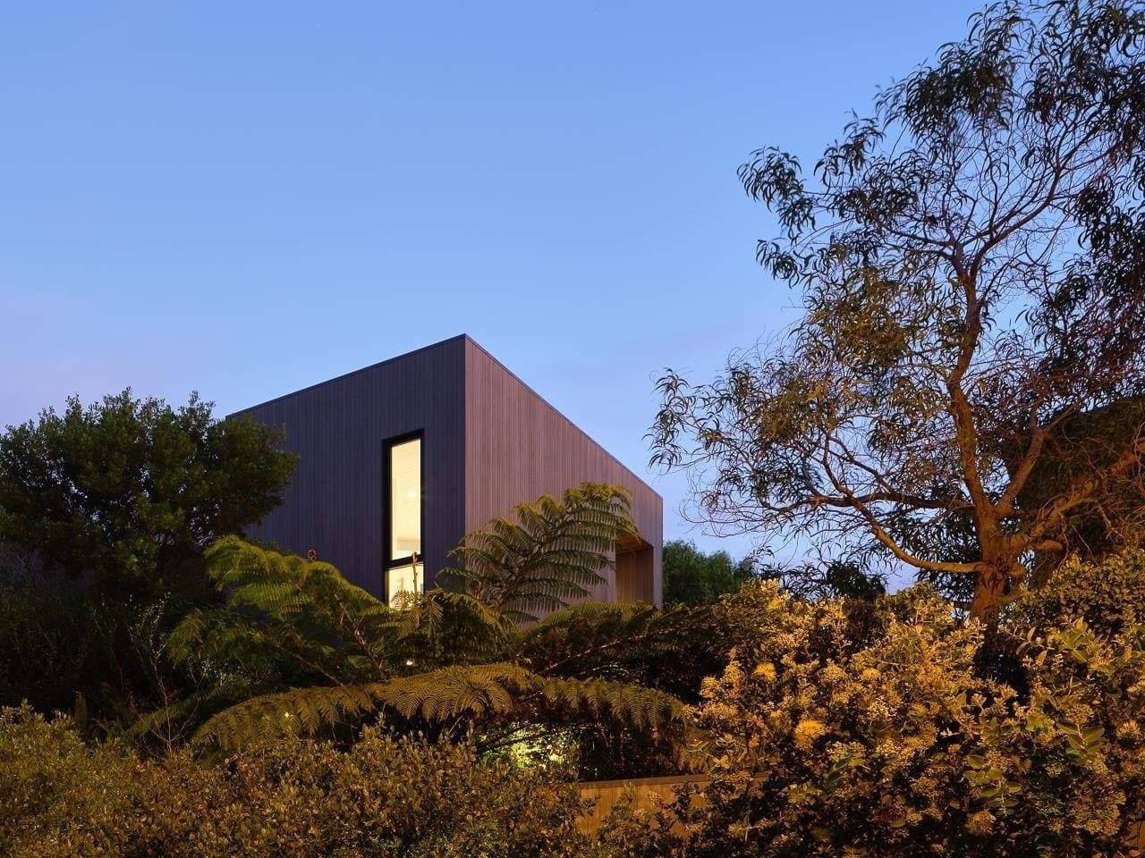Hawaii’s “War On Ugliness” Finds A Champion In Marmol Radziner
