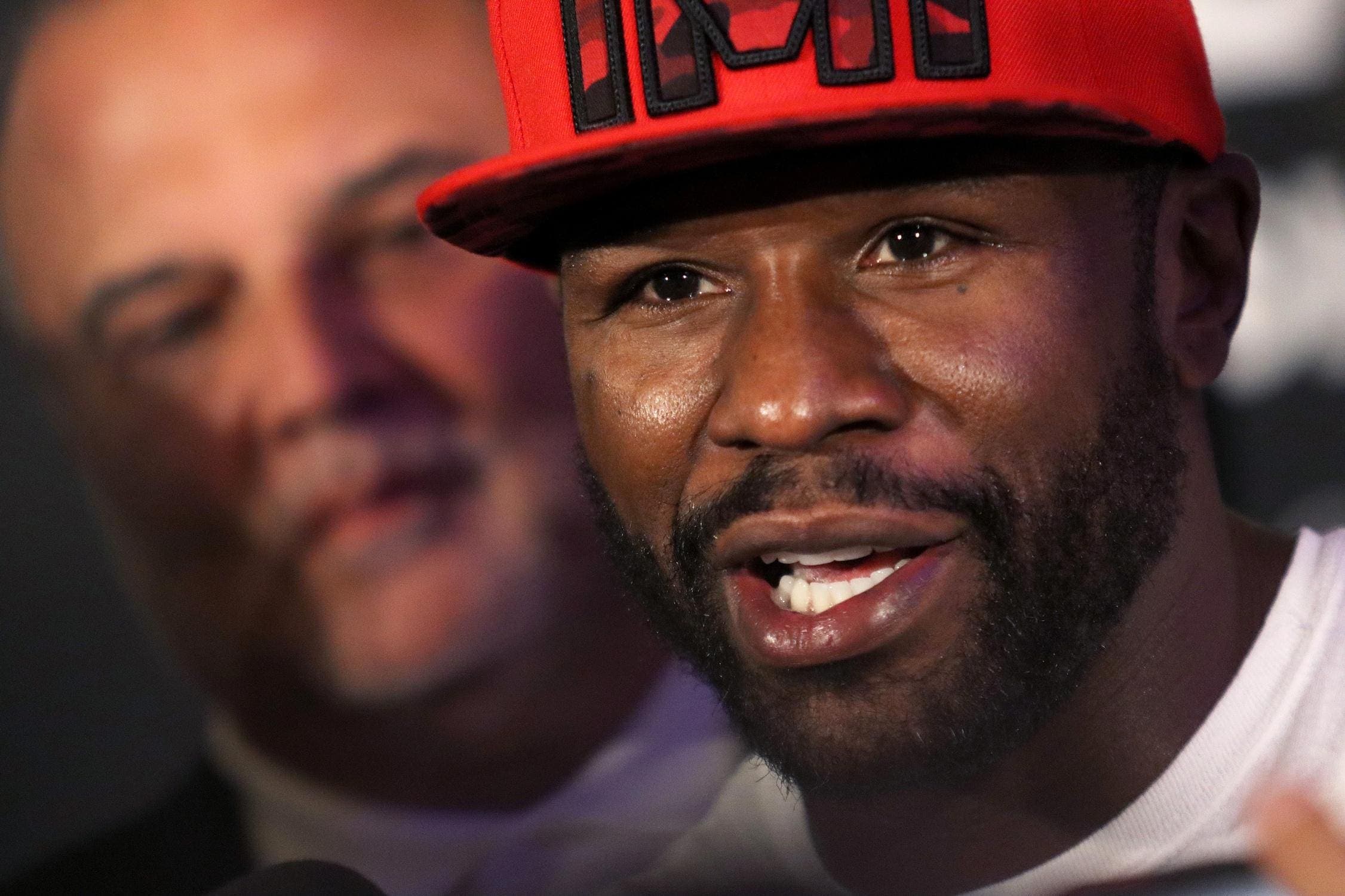 Floyd Mayweather Jr. Addresses Rumored Fight With Julio Cesar Chavez