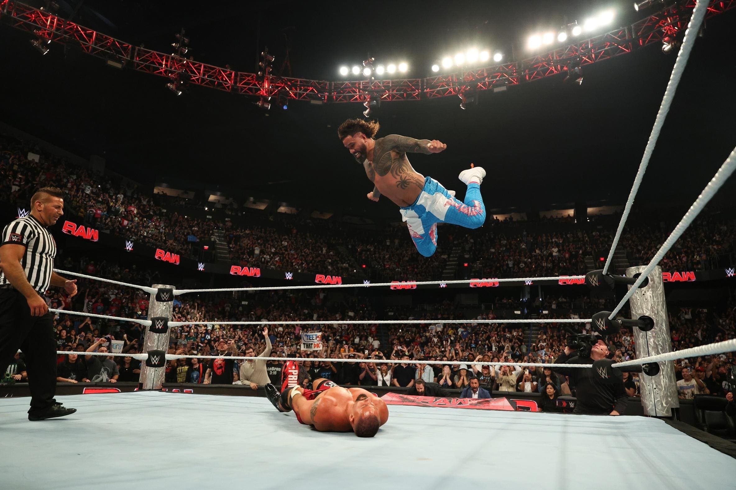WWE Raw Recap: Jey Uso Wins His 1st Singles Title, Social Media Reacts