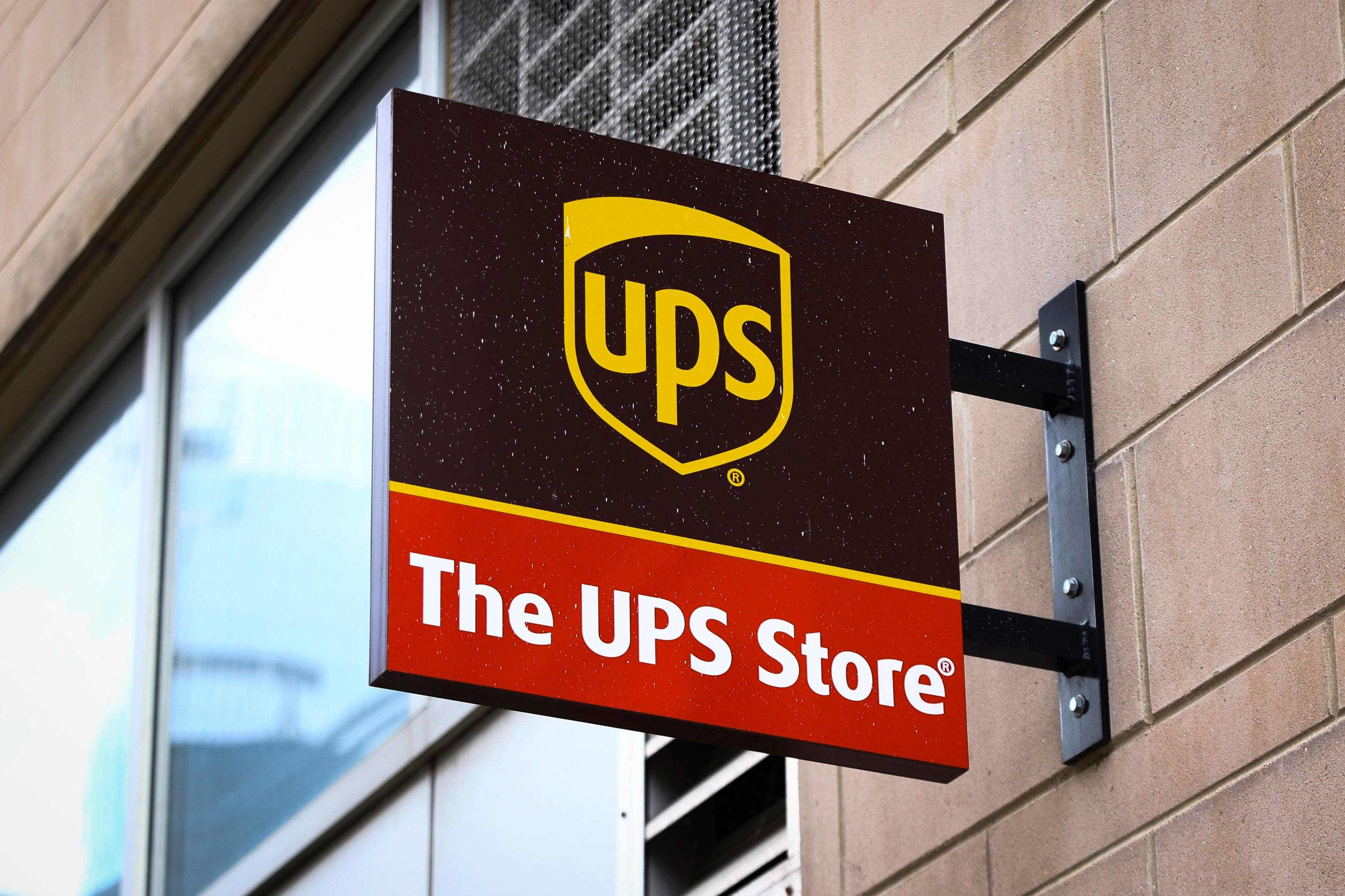 Best Customer Service 2025: The Winning Strategies