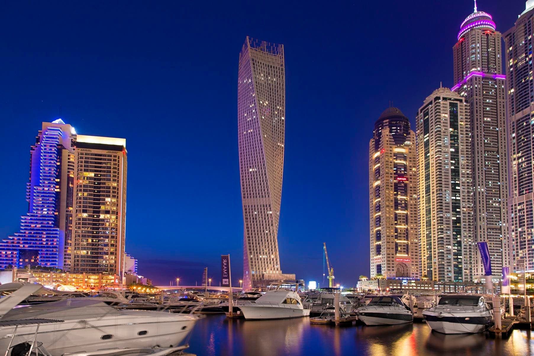 Considering Buying Dubai Real Estate? Here’s What You Need To Know