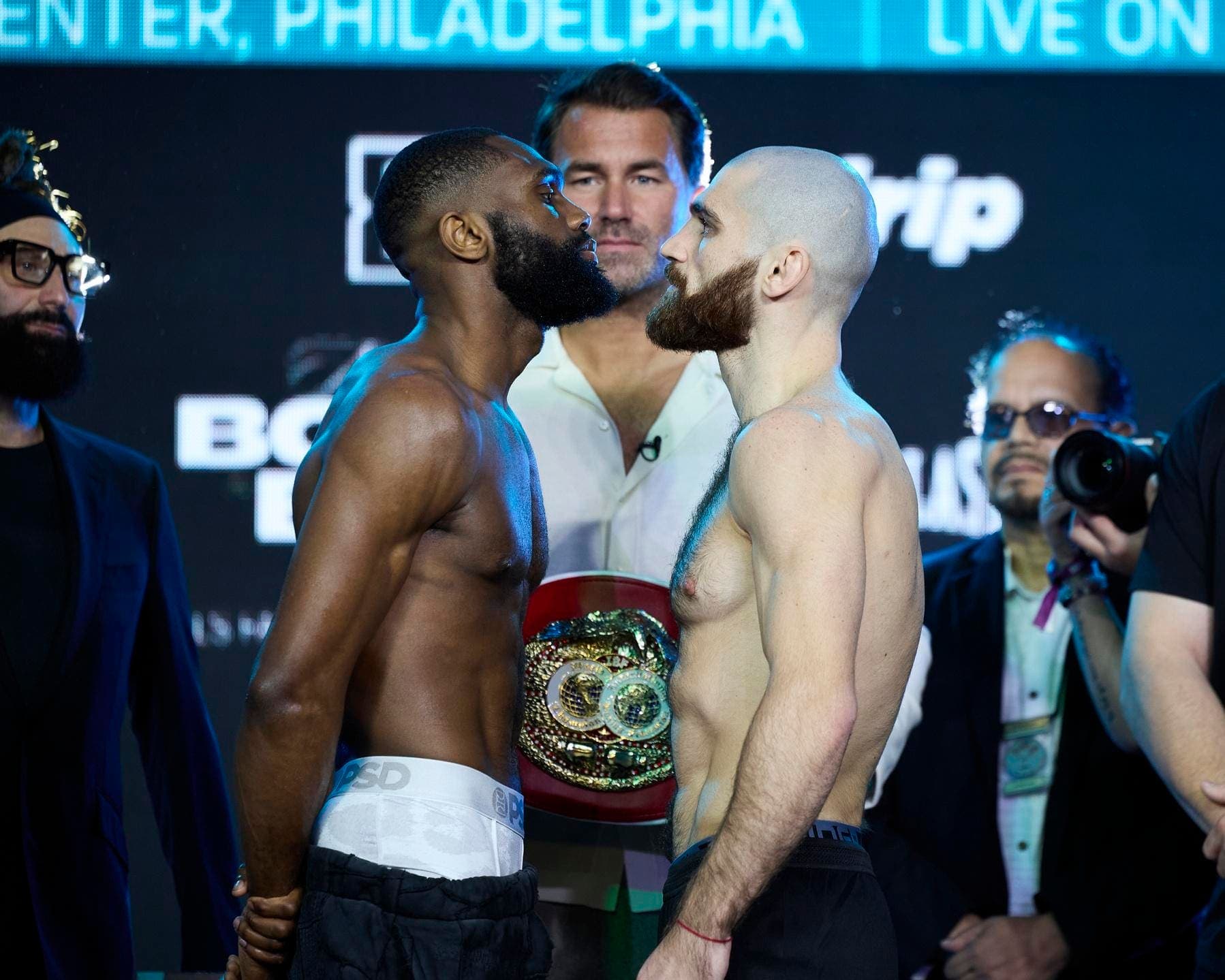 Jaron Ennis Vs. Karen Chukhadzhian Results: Scorecards And Reactions