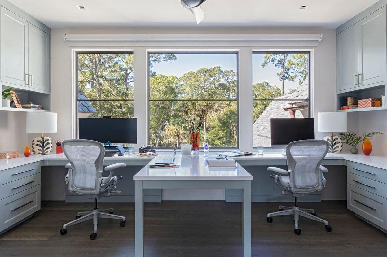 Create A WFH Office That’s  Comfortable, Functional—And Webcam Ready