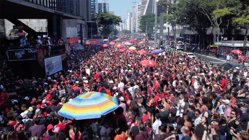 Brazilians march for Eshu, an Afro-Brazilian deity, to protest Christian intolerance