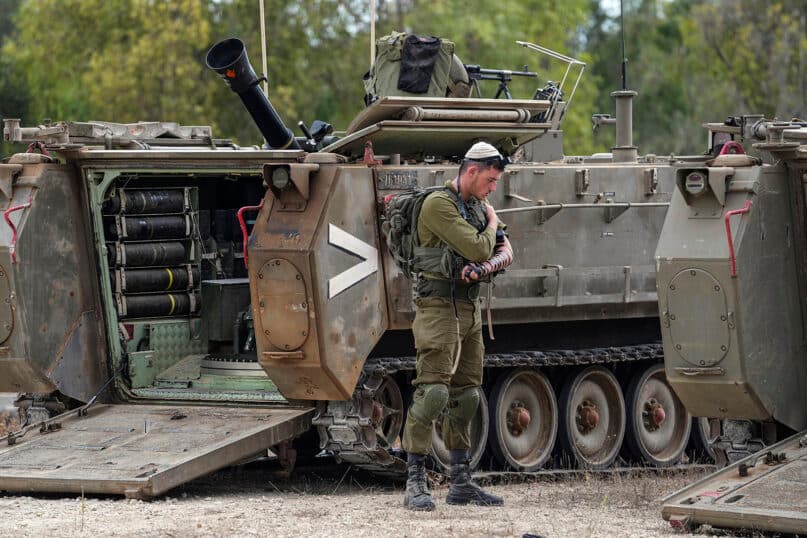 Rabbis inundated with questions from Israeli soldiers on Jewish laws of war