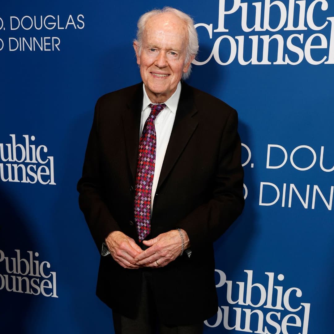 M*A*S*H's Mike Farrell Reveals Surprising Way Cast-Influenced Storylines